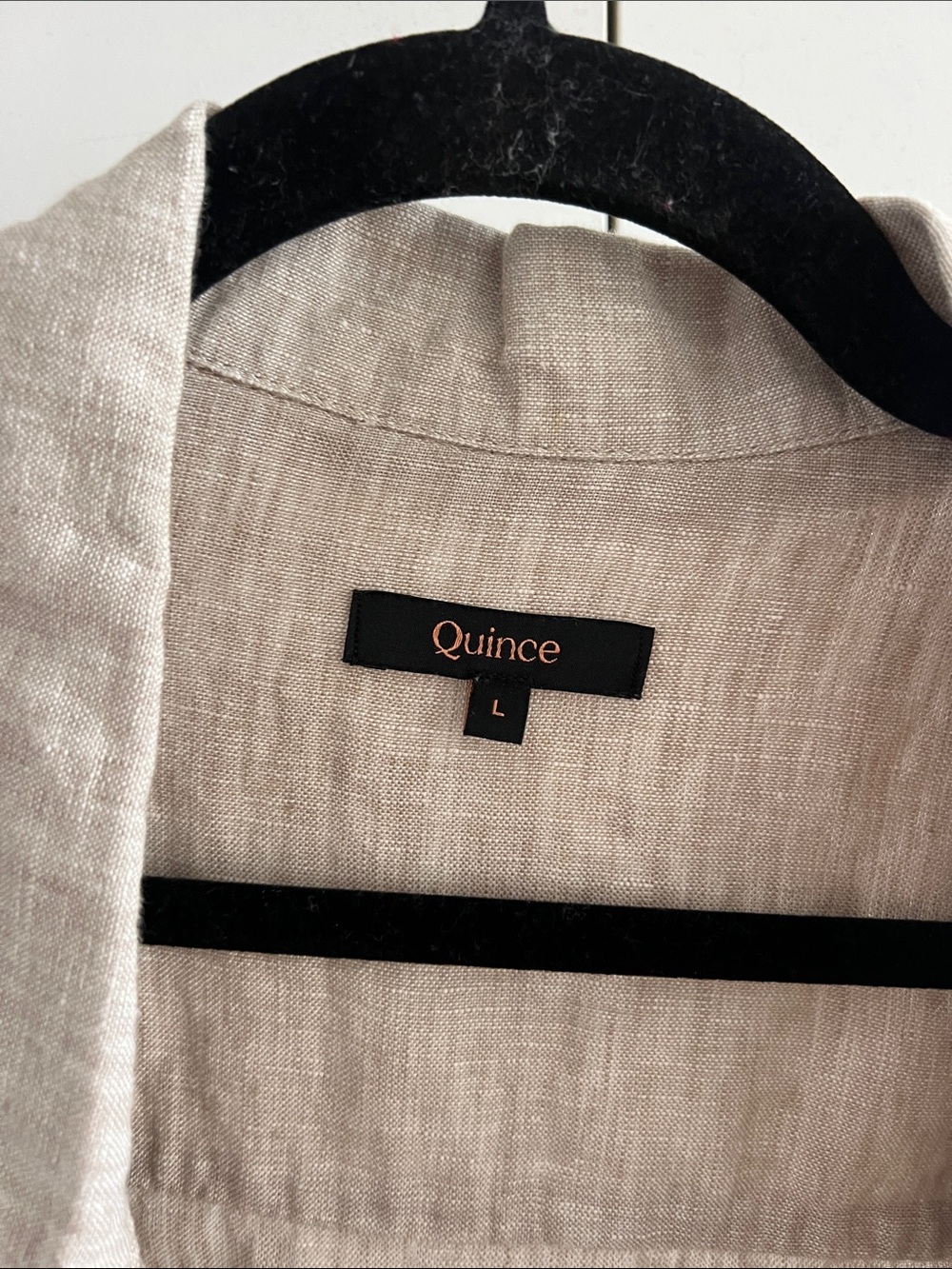 Quince Women's 100% European Linen Jacket in Flax Size L (Small hole) - Picture 6 of 7